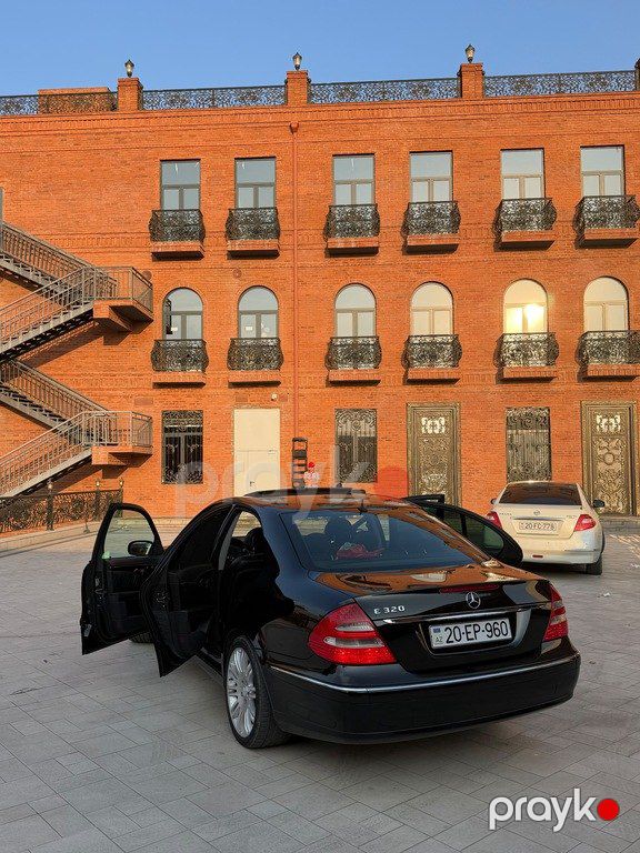Mercedes E 320, 3.2 L, 2005 il, 320 366 km — Avtomobillər, Gəncə (5)