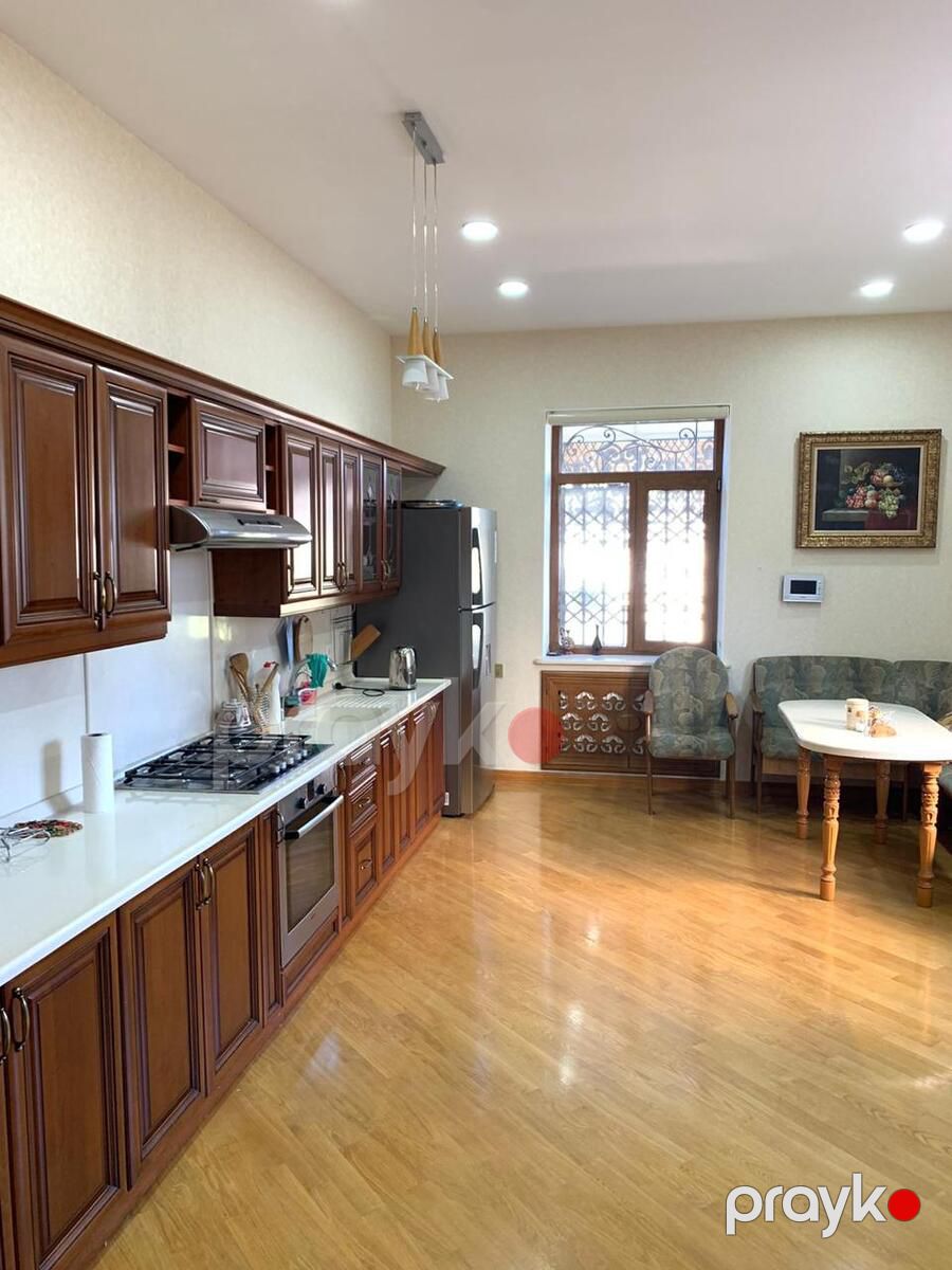 İcarəyə verilir 6 otaqlı həyət evi/bağ evi 250 m² — Ev, villa, Bakı (12)