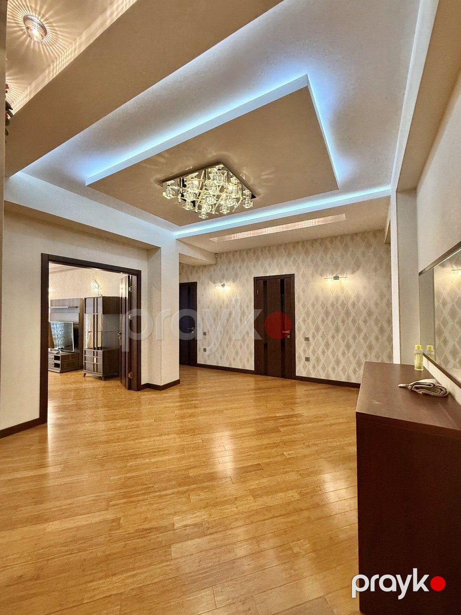 İcarəyə verilir 3 otaqlı yeni tikili 130 m² — Mənzil, Bakı (9)