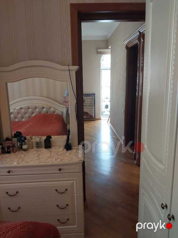 Satılır 5 otaqlı həyət evi/bağ evi 200 m² — Ev, villa, Bakı (2)