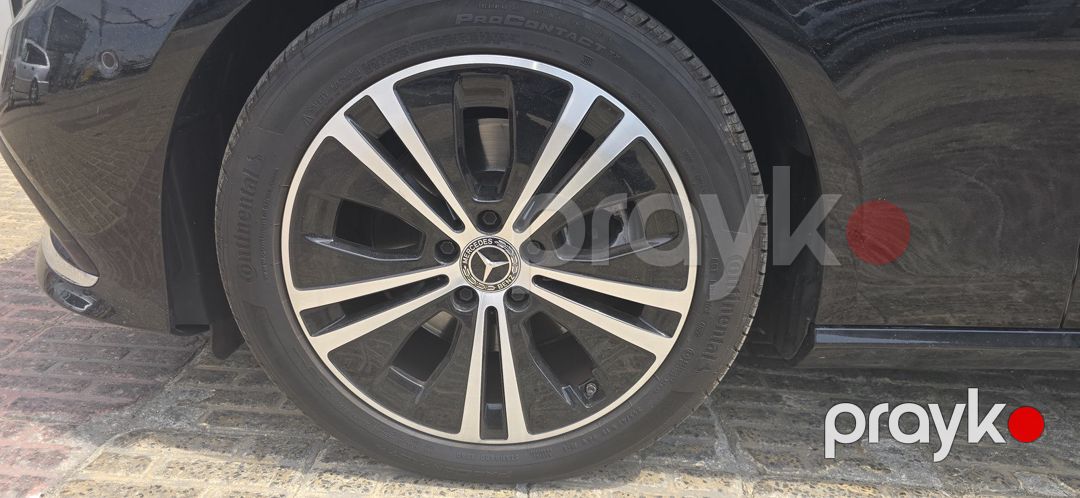 Mercedes təkərləri 245 40 R19 — Ehtiyat hissələri və aksesuarlar, Bakı (4)