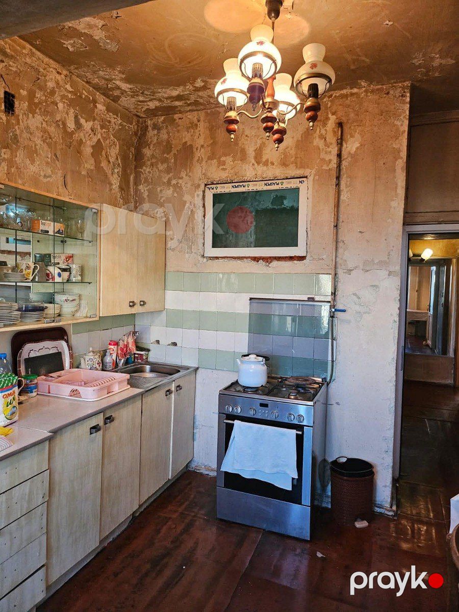 Satılır 3 otaqlı köhnə tikili 85 m² — Mənzil, Bakı (9)