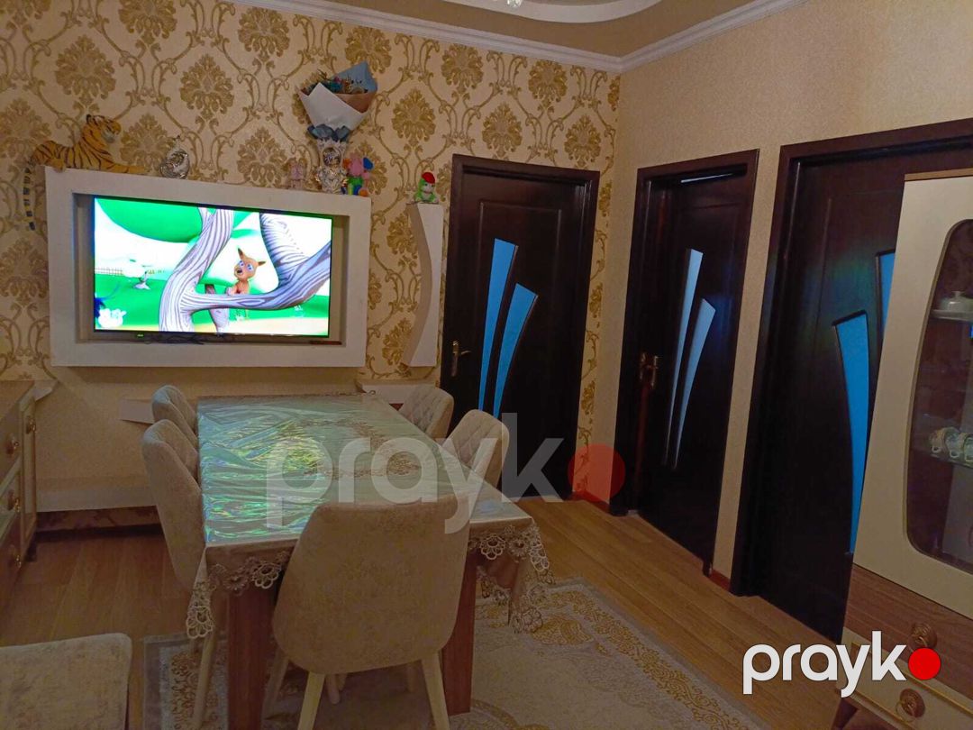 Satılır 4 otaqlı həyət evi/bağ evi 130 m² — Ev, villa, Bakı (2)