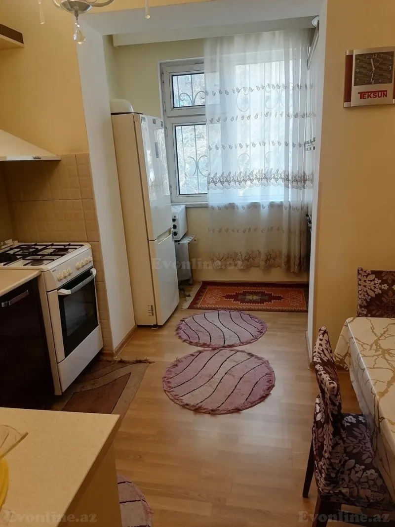 Satılır 3 otaqlı Mənzil Köhnə tikili 75 m² Bakı, Yasamal r., Elmlər Akademiyası m — Mənzil, Bakı (7)
