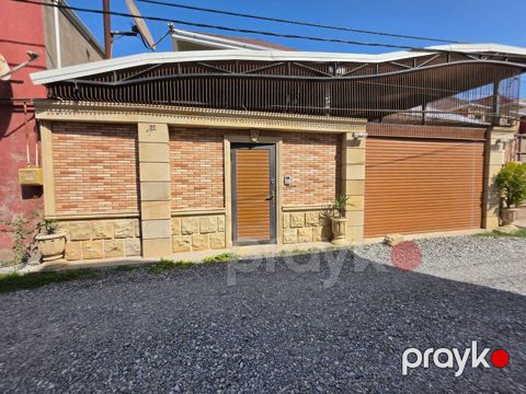 Satılır 7 otaqlı həyət evi/bağ evi 200 m² — Bakı
