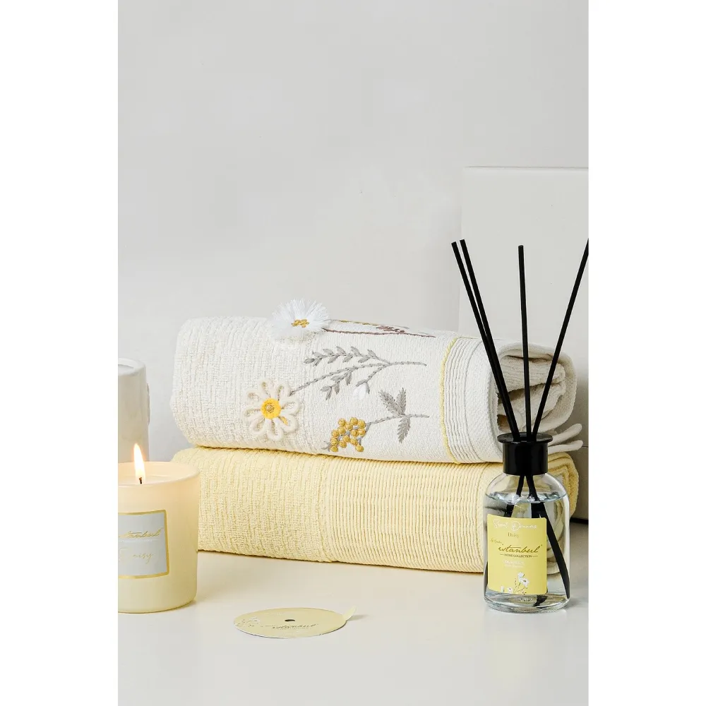Hamam dəsti İyiGecələr Sweet Dreams, dəsmal 50×90 sm, 2 ədəd, diffuzor və ətirli şam,Sarı (8681234943909) — Bakı