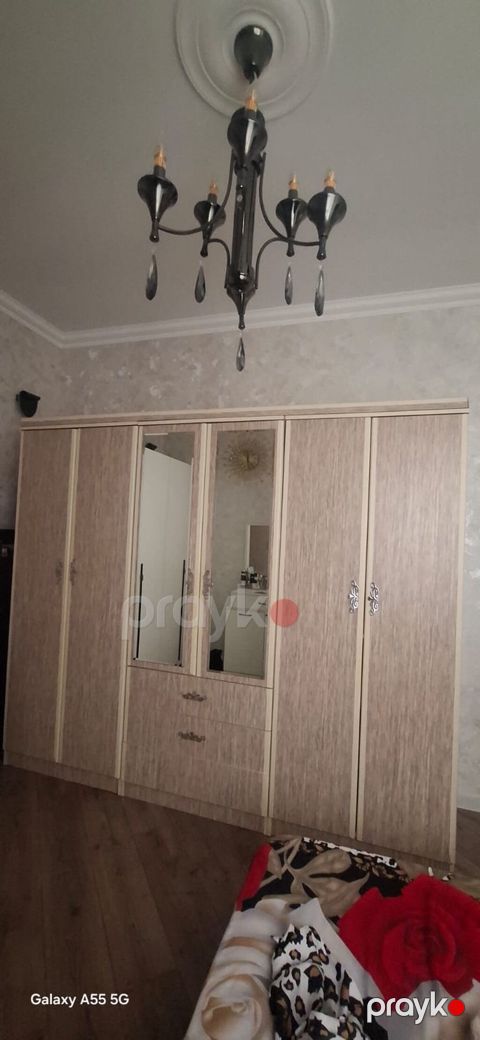 6 qapılı Dolab *qiymət 400 azn* İdeal vəziyyətdə İç şəkli var — Mehdiabad