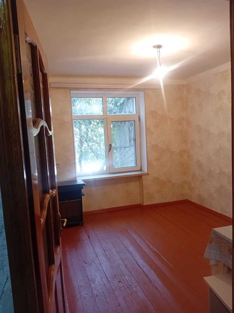 Satılır 2 otaqlı köhnə tikili 36 m² — Bakı