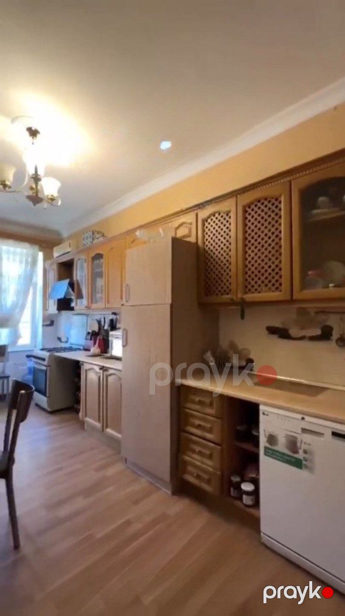 Satılır 4 otaqlı köhnə tikili 143 m² — Mənzil, Bakı (4)