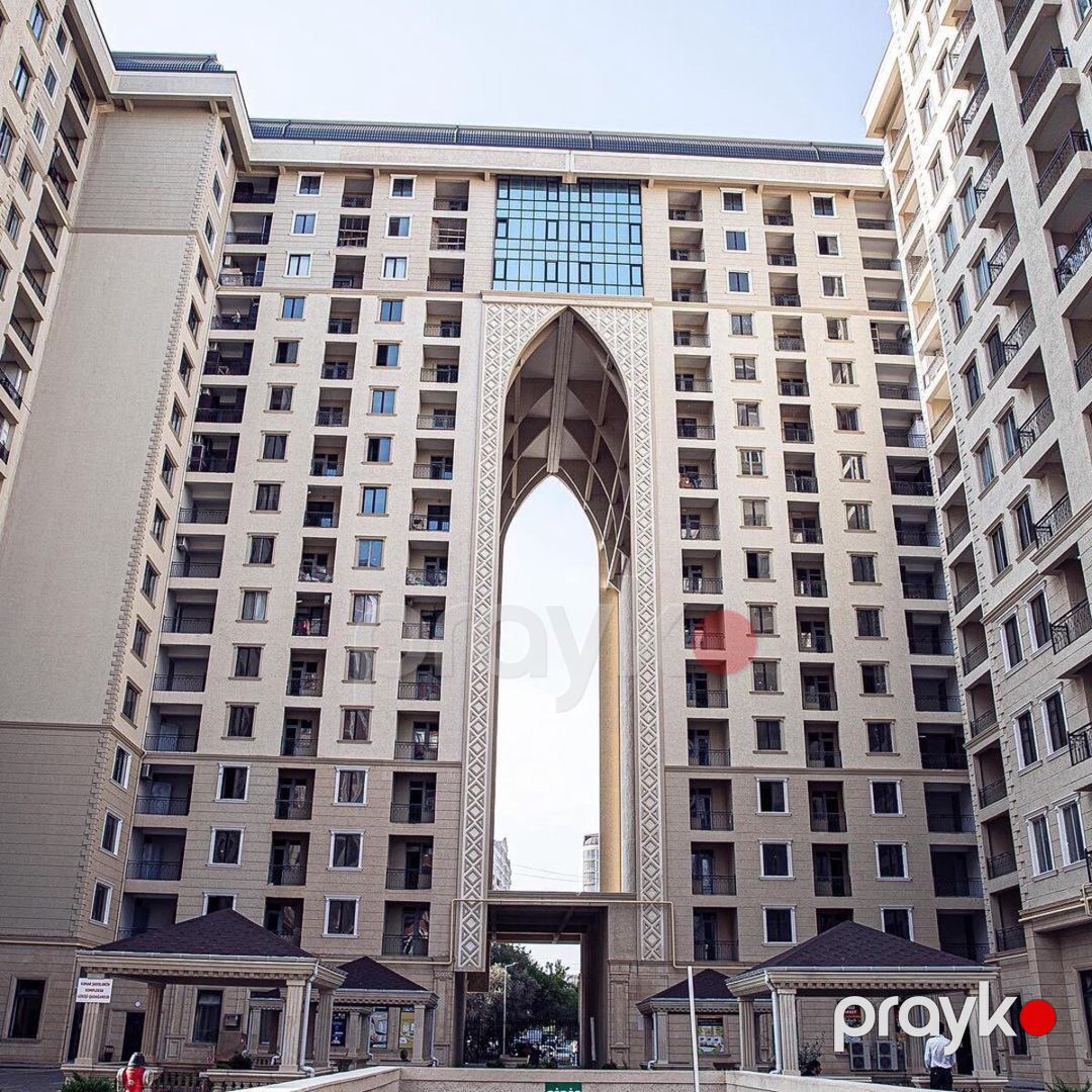 Satılır 5 otaqlı yeni tikili 323 m² — Mənzil, Bakı (2)