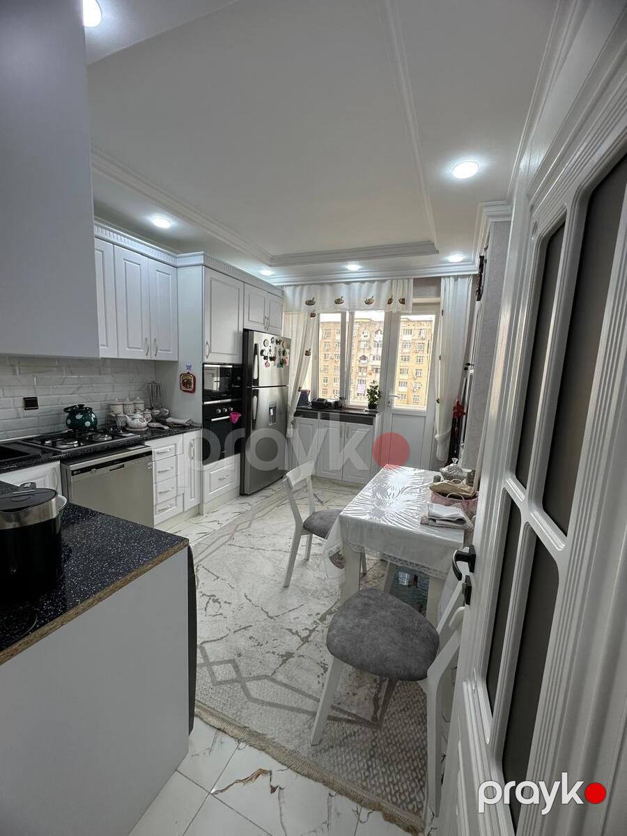 Satılır 2 otaqlı köhnə tikili 65 m² — Mənzil, Bakı (3)