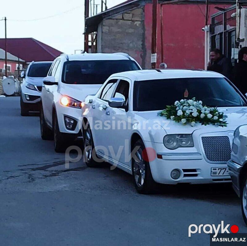 Chrysler 300 cc, 2011 il — Minik avtomobili icarəsi, Bakı (5)