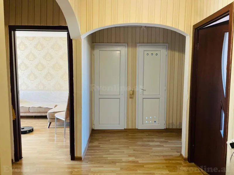 Satılır 3 otaqlı Mənzil Köhnə tikili 75 m² Bakı, Xətai r., Əhmədli m — Mənzil, Bakı (8)