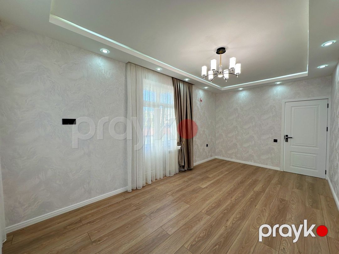 Satılır 2 otaqlı köhnə tikili 65 m² — Mənzil, Bakı (8)