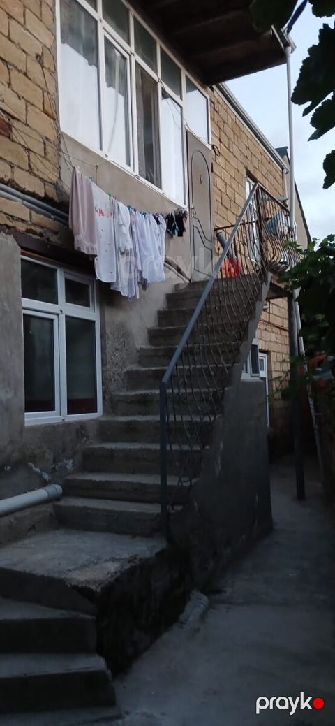Həyət evi, Xırdalan ş — Xırdalan