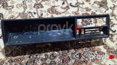 VAZ (Lada) üçün orijinal kombinasiya paneli (priborlar paneli) və ön — Xırdalan