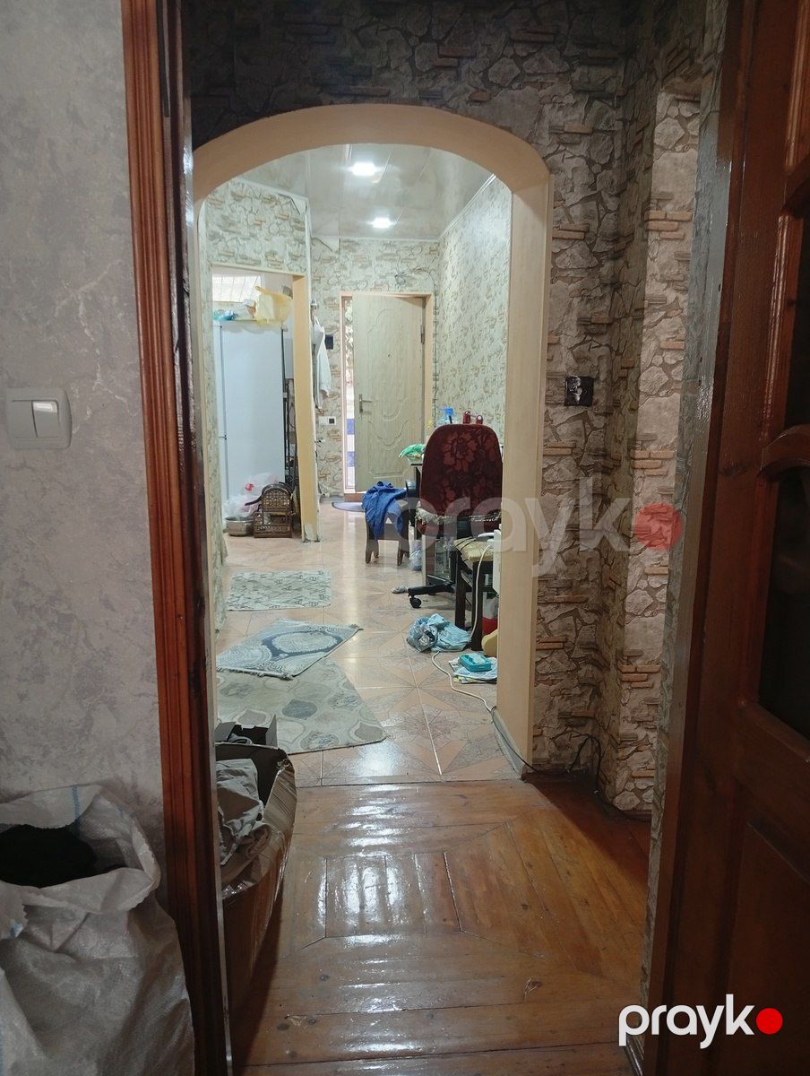 Satılır 2 otaqlı köhnə tikili 45 m² — Mənzil, Bakı (9)
