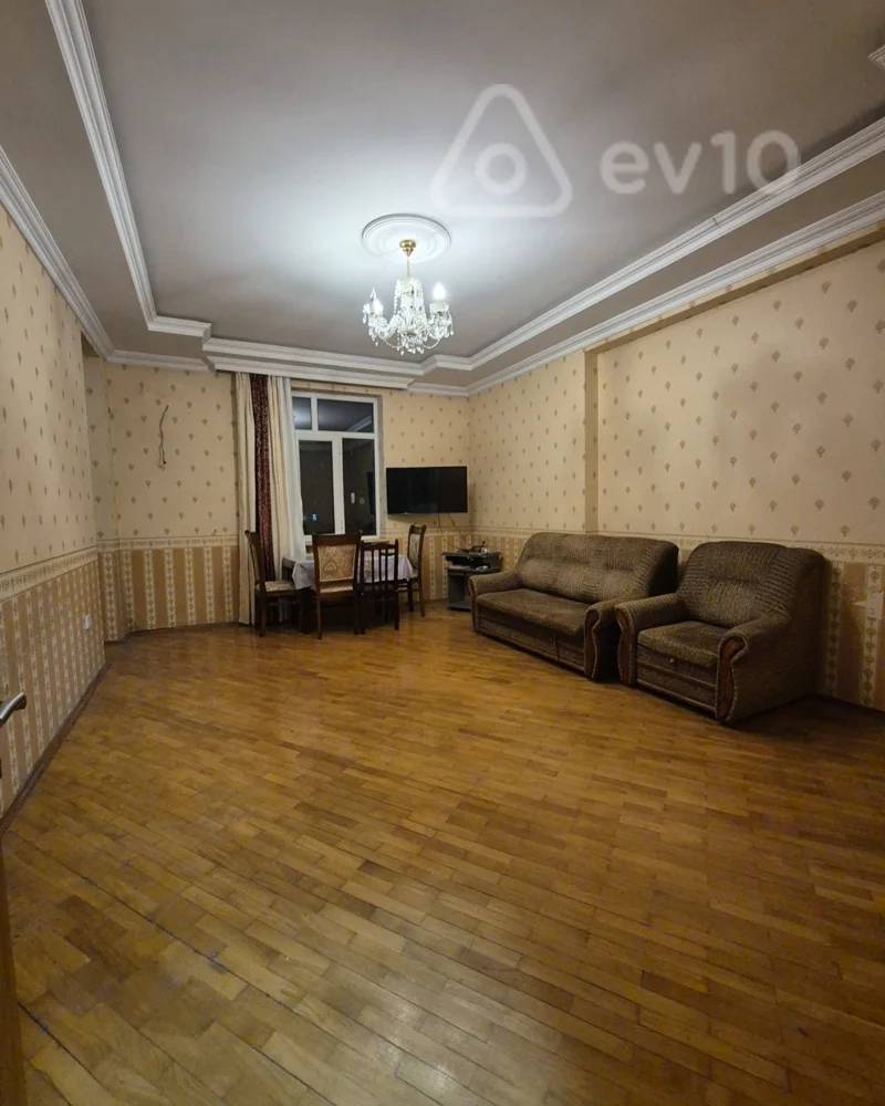 2 otaqlı mənzil, 90 m², Məhəmməd Xiyabani — Bakı