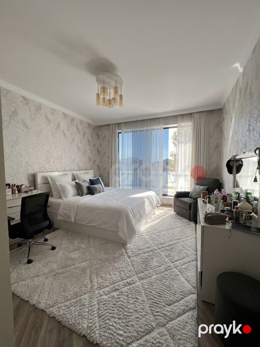 Satılır 5 otaqlı həyət evi/bağ evi 250 m² — Ev, villa, Bakı (3)