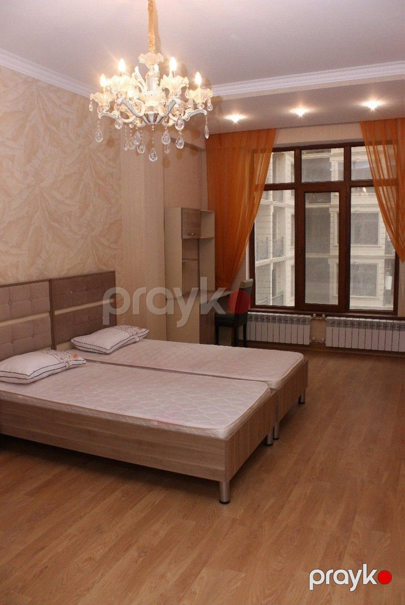 Satılır 4 otaqlı yeni tikili 217 m² — Mənzil, Bakı (12)