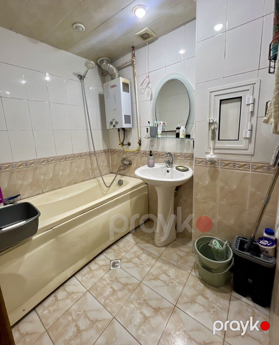 Satılır 3 otaqlı köhnə tikili 80 m² — Mənzil, Bakı (8)