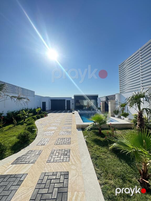 Satılır 5 otaqlı həyət evi/bağ evi 200 m² — Ev, villa, Bakı (8)