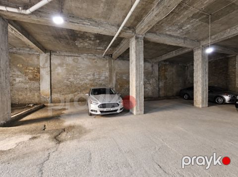 Satılır qaraj 100 m² — Bakı