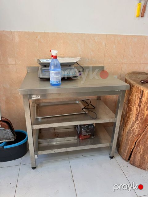 3mertebe nerj masa 170 Azn. Olchu deqiq deyil.unvan Mehdiabad. Shirin — Bakı