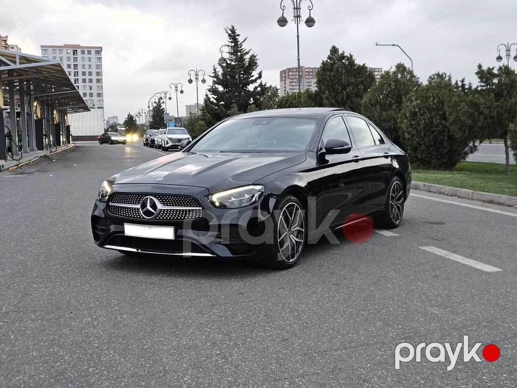 Mercedes E 300, 2.0 L, 2023 il, 36 000 km — Avtomobillər, Bakı (4)