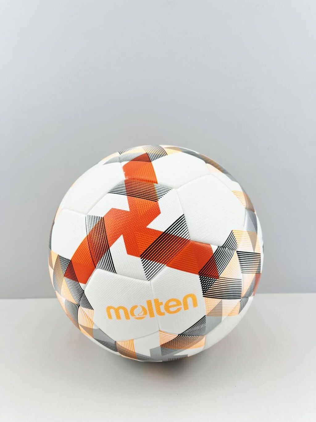 8631 Məhsulun adı: Futbol topu Molten A-83, rəngbərəng, ölçü 5 — Top oyunları, Bakı (2)