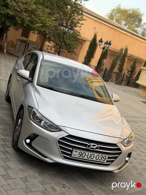 Hyundai Avante, 1.6 L, 2016 il, 300 000 km — Avtomobillər, Sumqayıt (2)