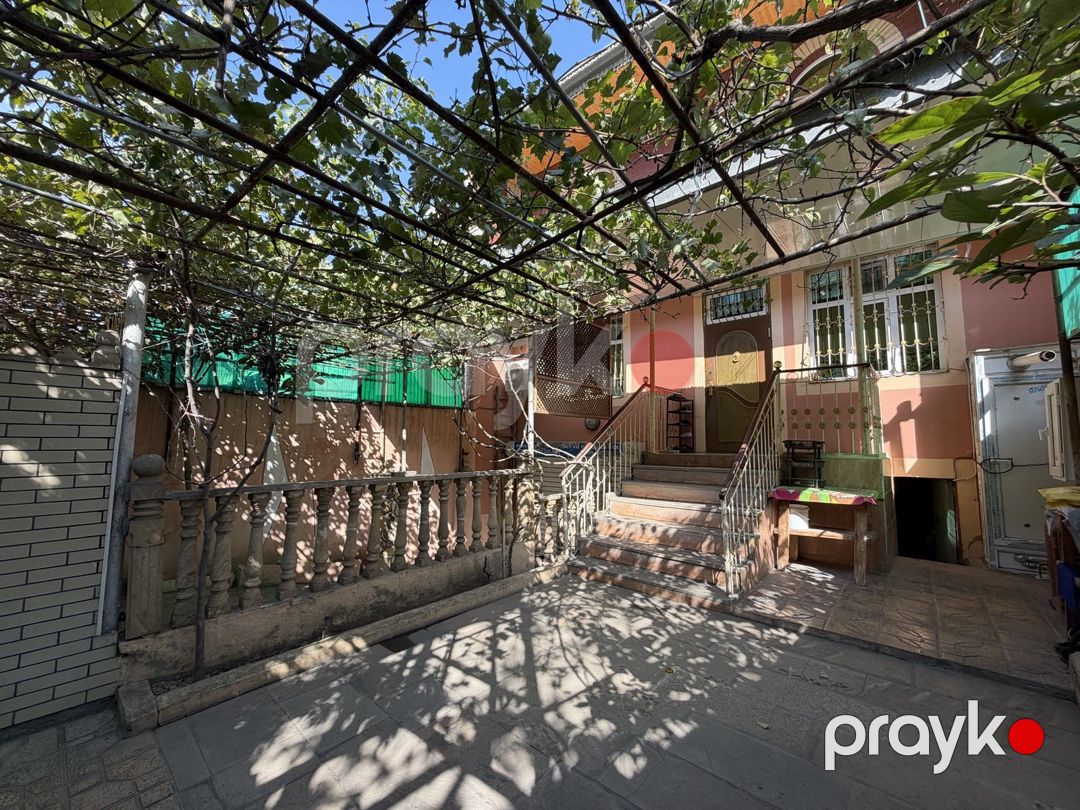Villa, Qaraçuxur qəs — Ev, villa, Bakı (9)