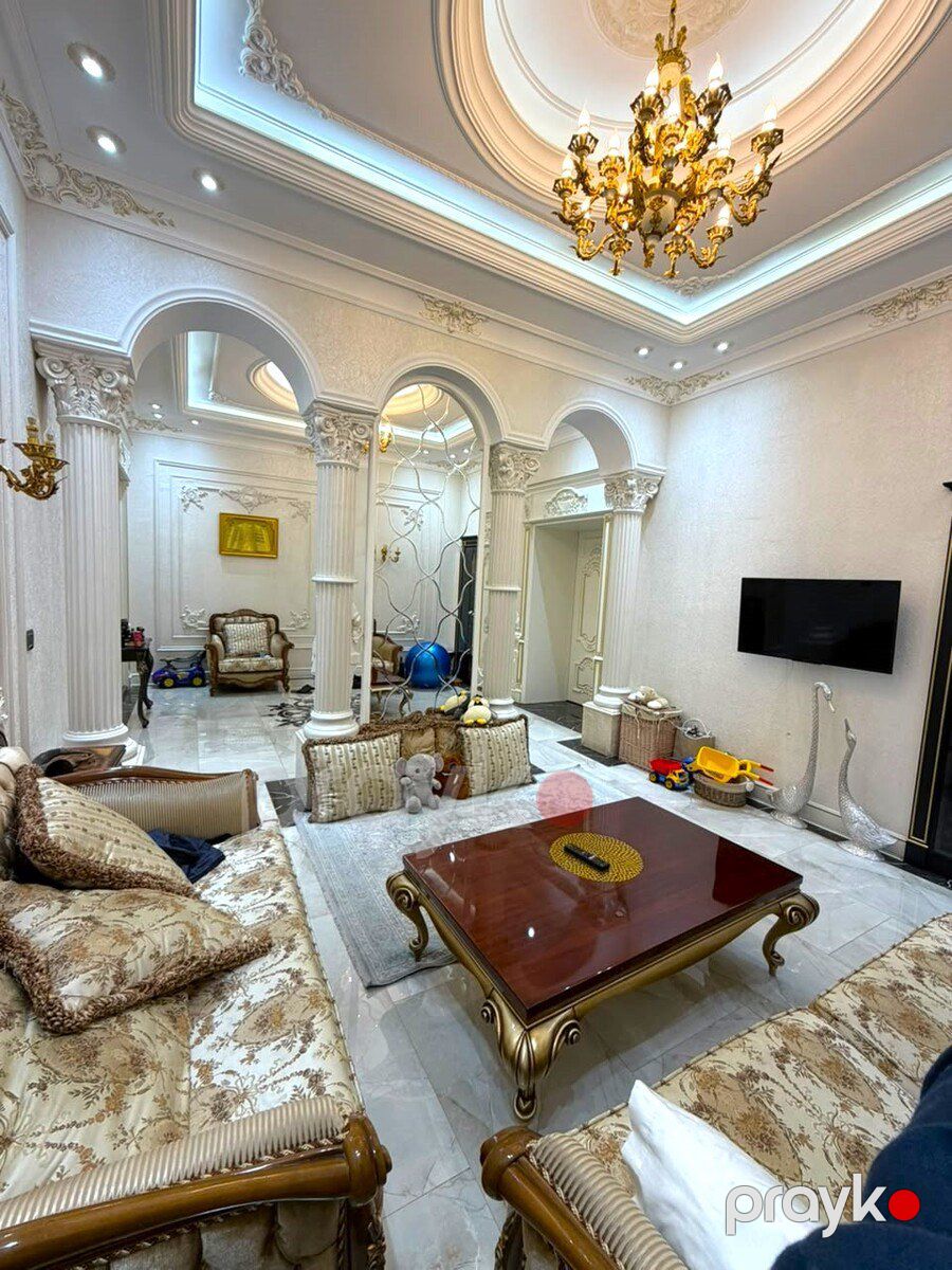 Satılır 4 otaqlı köhnə tikili 215 m² — Mənzil, Bakı (2)