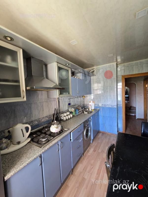 Satılır 3 otaqlı Bina evi menzil (Köhnə tikili), 75 m², 13-cü mikrorayon — Mənzil, Sumqayıt (9)