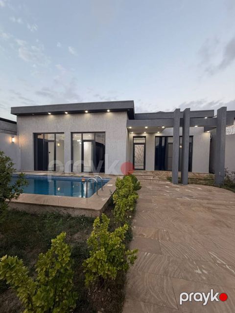 Satılır 4 otaqlı həyət evi/bağ evi 120 m² — Bakı