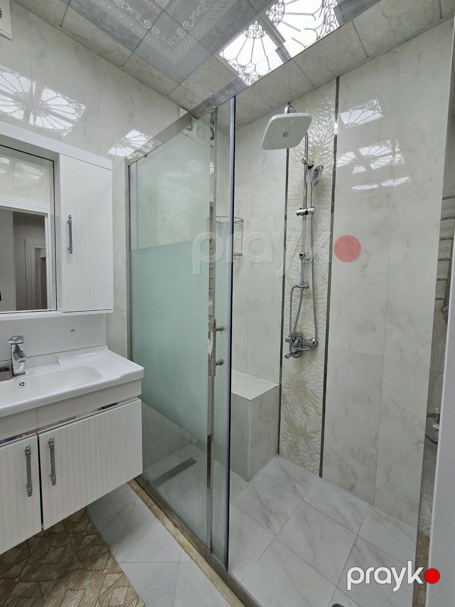 İcarəyə verilir 2 otaqlı köhnə tikili 65 m² — Mənzil, Bakı (8)