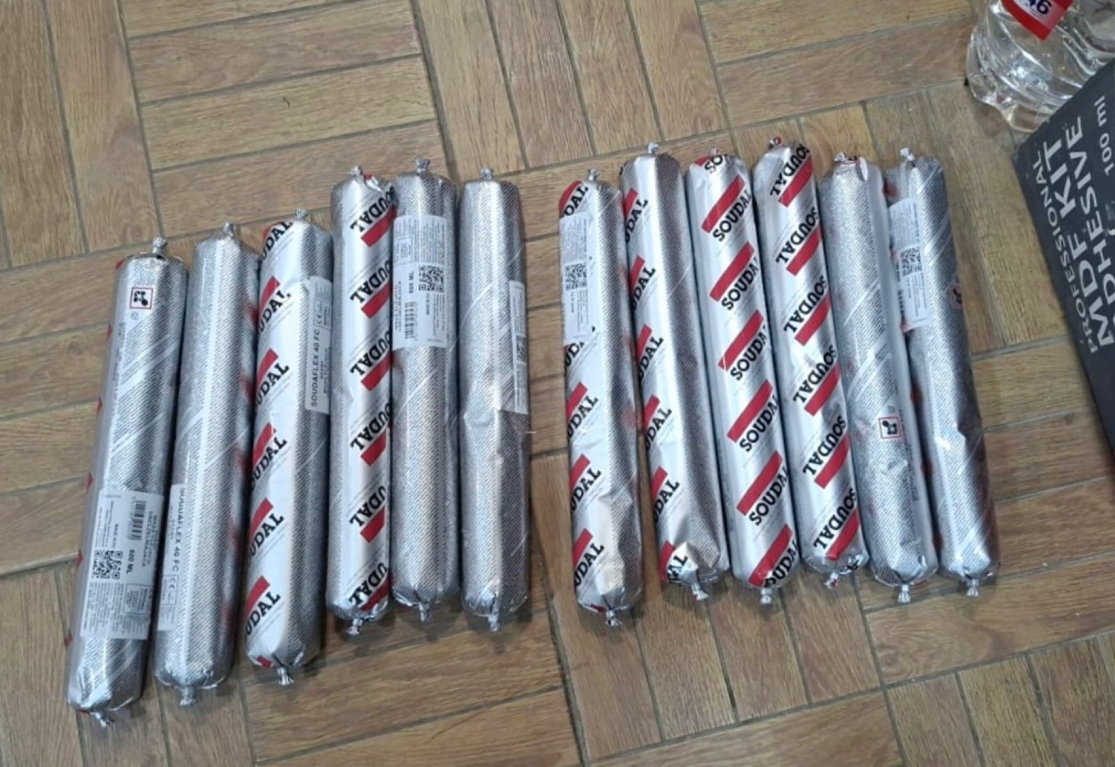 Silikon Soudal kolbasa tipli — Sumqayıt