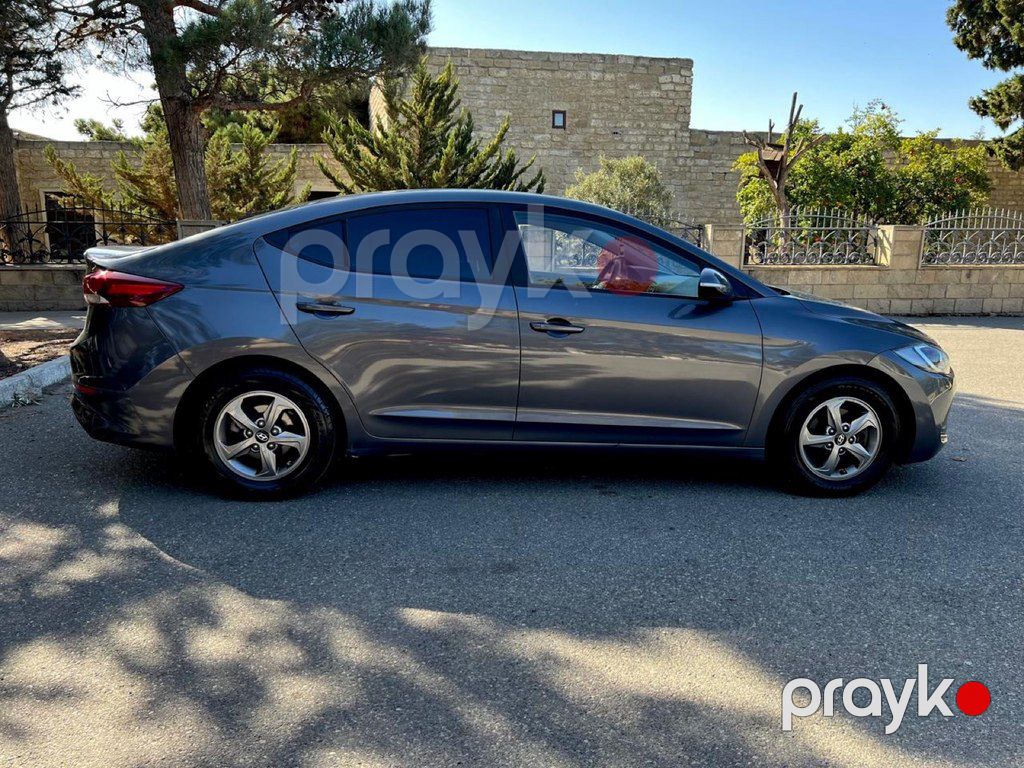 Hyundai Avante, 1.6 L, 2017 il, 152 000 km — Avtomobillər, Bakı (3)