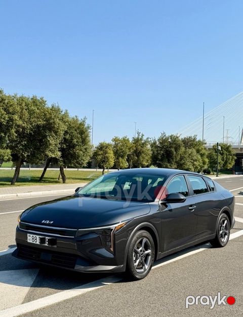 Kia K4, 2.0 L, 2025 il, 9 000 km — Bakı