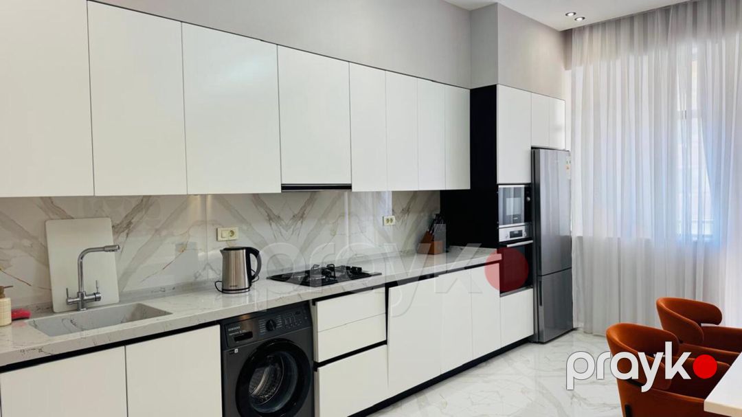 Satılır 2 otaqlı yeni tikili 100 m² — Mənzil, Bakı (7)