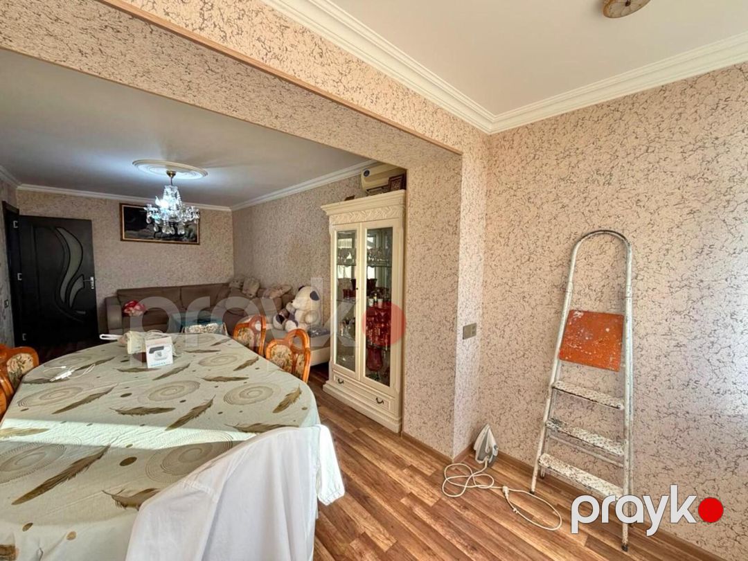 Satılır 4 otaqlı köhnə tikili 95 m² — Mənzil, Bakı (5)
