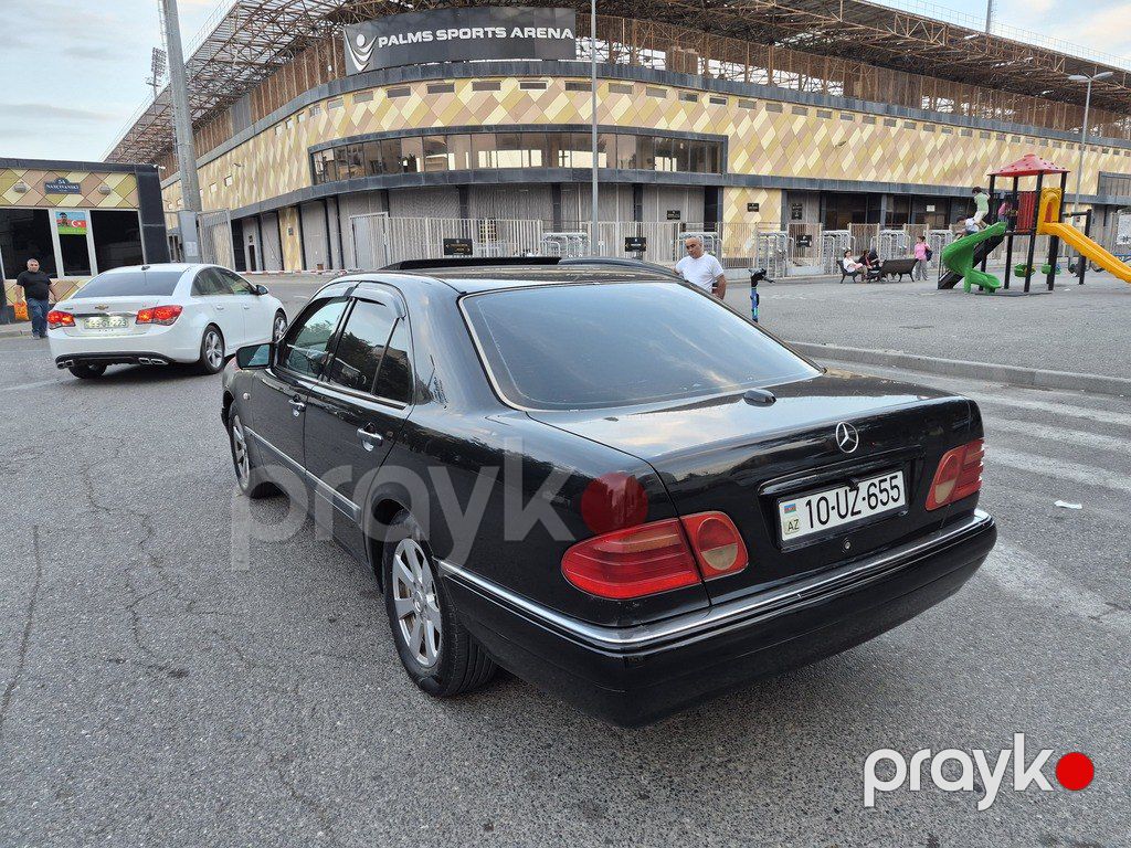 Mercedes E 230, 2.3 L, 1998 il, 276 000 km — Avtomobillər, Bakı (4)