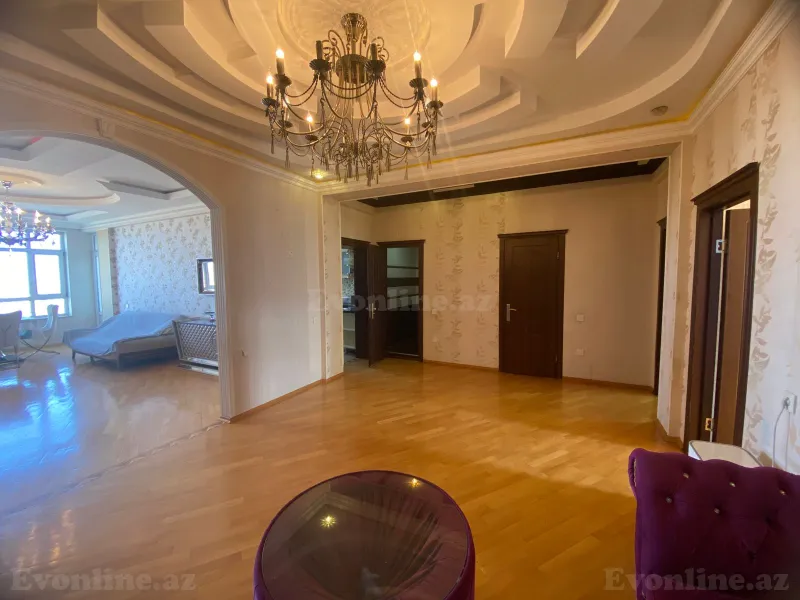 Satılır 3 otaqlı Mənzil Yeni tikili 143 m² Bakı, Yasamal r., İnşaatçılar m., Yeni Yasamal — Bakı