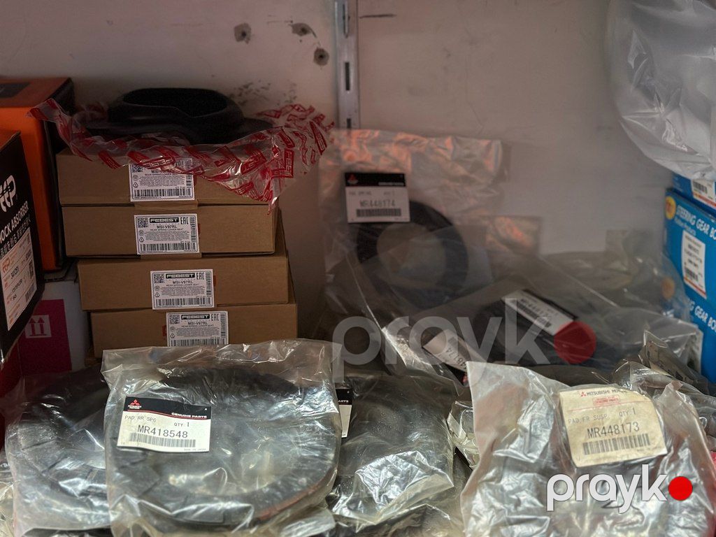 "Mitsubishi Pajero 2008-2019" yay və tənzimləyici rezinləri — Ehtiyat hissələri və aksesuarlar, Bakı (4)