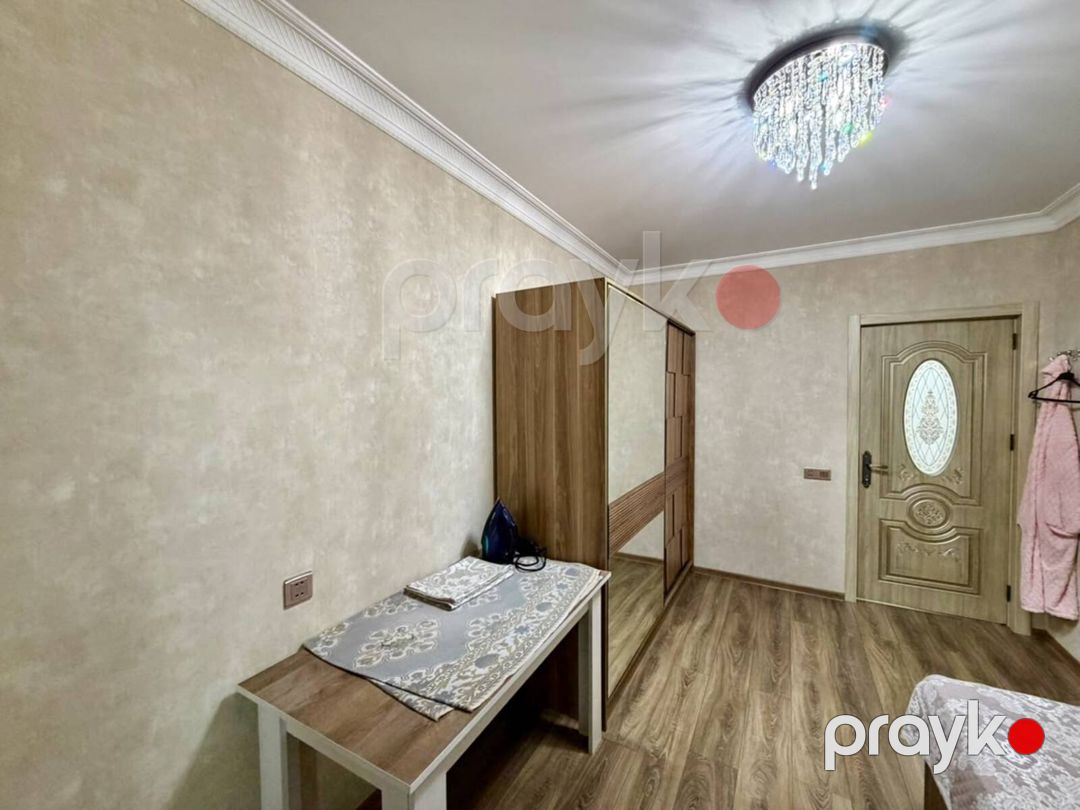 Satılır 4 otaqlı köhnə tikili 110 m² — Mənzil, Bakı (9)