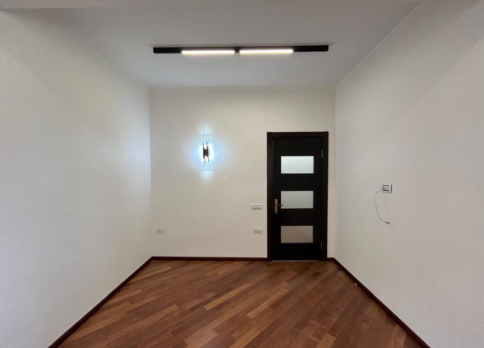 3 otaqlı mənzil 130 m² satılır — Mənzil, Bakı (12)