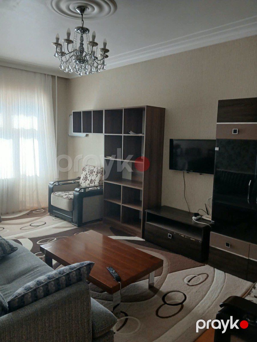 İcarəyə verilir 2 otaqlı köhnə tikili 80 m² — Mənzil, Bakı (3)