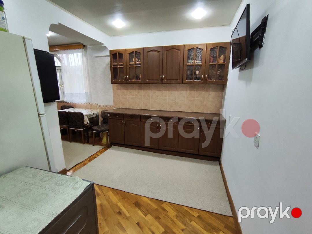 Satılır 4 otaqlı köhnə tikili 105 m² — Mənzil, Bakı (11)
