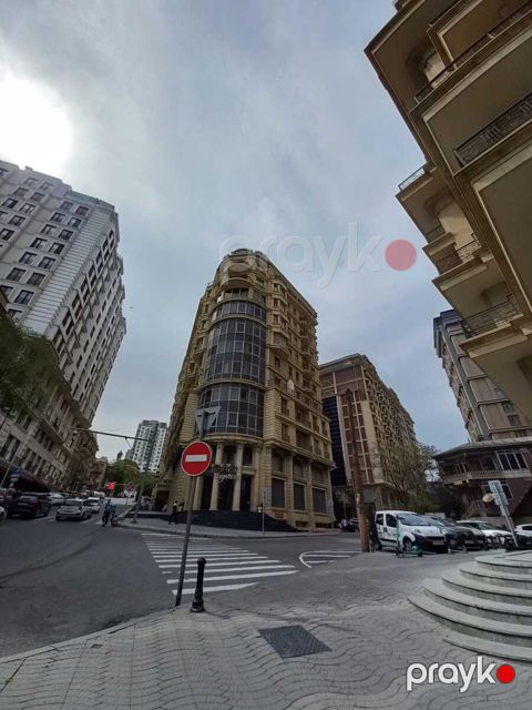 İcarəyə verilir obyekt 390 m² — Bakı