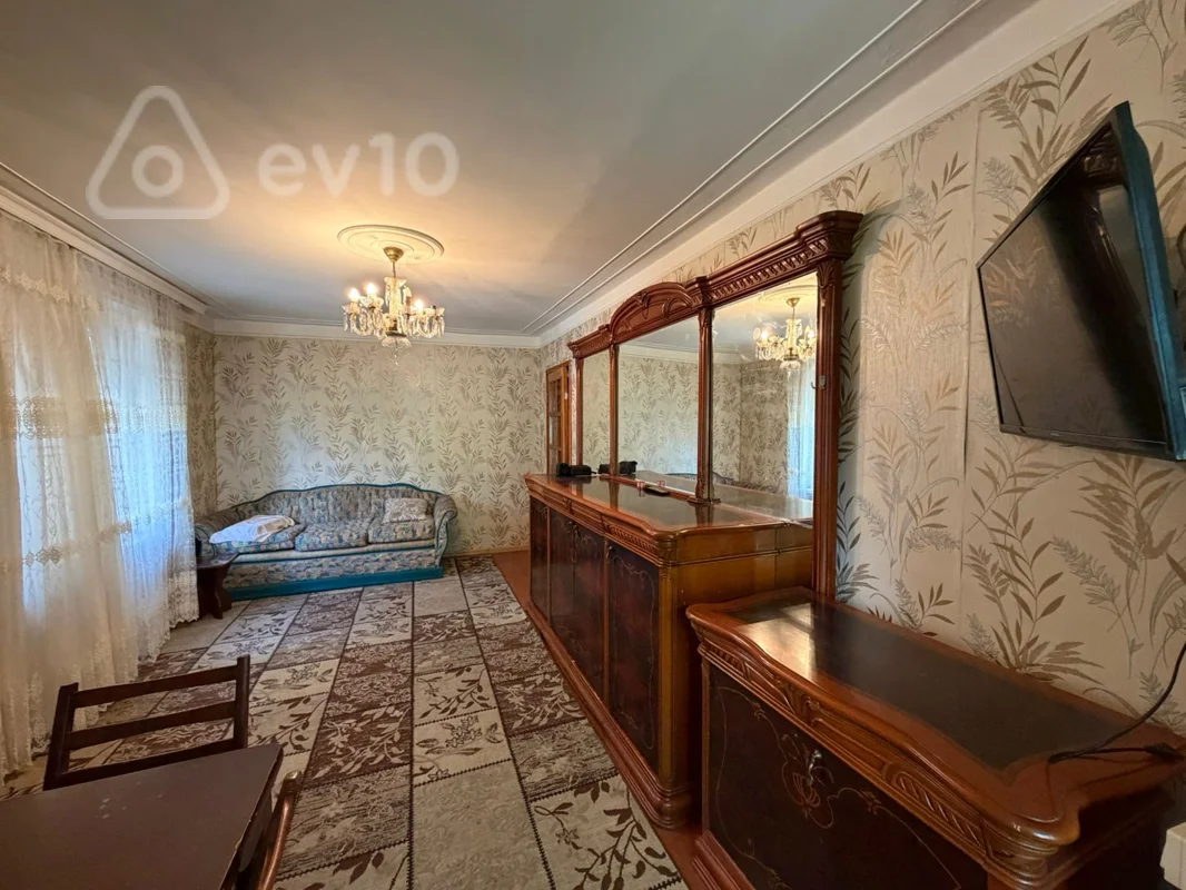 2 otaqlı mənzil, 35 m², Neftçilər m,R.Rüstəmov küçəsi — Mənzil, Bakı (3)